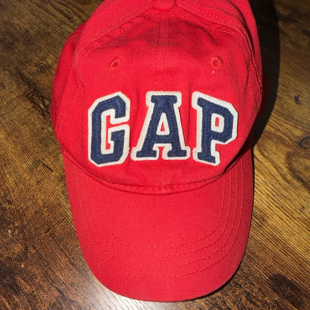GAP KIDS Red Baseball Cap